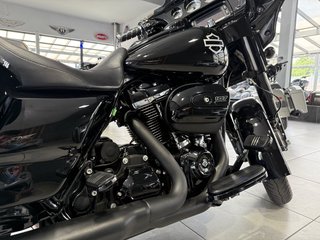 Harley-Davidson FLHX Street Glide 107 ci - bilder 11