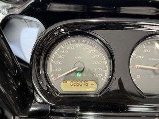 Harley-Davidson FLTRXS Road Glide Special 114ci LED - bilder 15