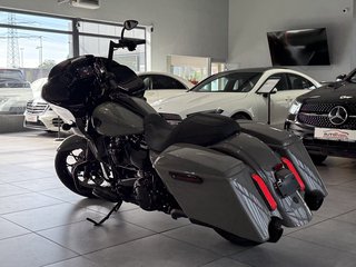 Harley-Davidson FLTRXS Road Glide Special 114ci LED - bilder 3