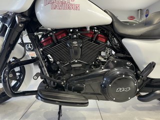 Harley-Davidson FLHXS Street Glide Special 114 APE LED - bilder 8