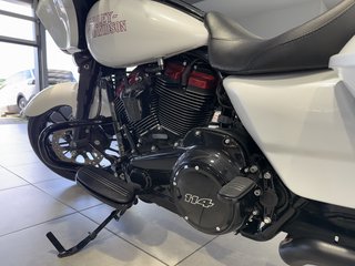 Harley-Davidson FLHXS Street Glide Special 114 APE LED - bilder 9