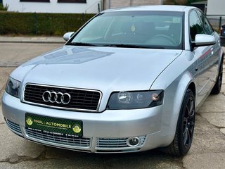 Audi A4 1.6 Lim. * Klima * Service NEU * 17"LM * EFH Gebrauchtwagen Kaufen | EZ 10/2001 | Preis 3.999 €
