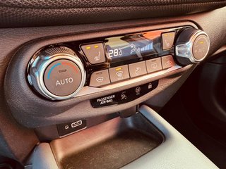 Nissan Juke N-Connecta AHK Navi Kamera WinterPaket Metallic - bilder 8