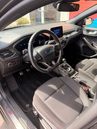 Ford Focus Turnier ST-Line X, BLIS, LED-Scheinwerfer; Key Free; elektr. Heckklappe - bilder 3