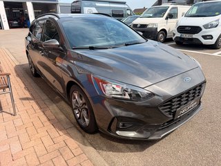 Ford Focus Turnier ST-Line X, BLIS, LED-Scheinwerfer; Key Free; elektr. Heckklappe - bilder 6