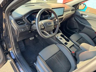 Ford Kuga Hybrid ST-Line X Pano ACC HuD Winter Paket - bilder 3