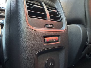 Ford Kuga Hybrid ST-Line X Pano ACC HuD Winter Paket - bilder 10