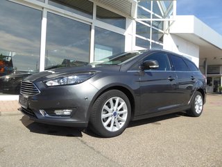 Ford Focus Turnier Titanium 1.0 Ecoboost - foto 1