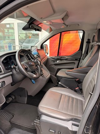 Ford Tourneo Custom 320 L1 Titanium/ACC/Bi-Xenon/AHK - foto 6