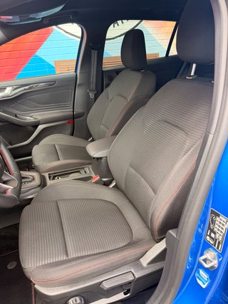 Ford Focus Turnier ST-Line X, ACC, Panoramadach, B&O, BLIS  X - bilder 4
