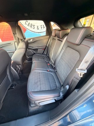 Ford Kuga Plug-In Hybrid ST-Line X, Technologie-Paket, Winter-Paket - bilder 10