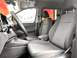 Ford Grand Tourneo Connect Titanium/Automatik/Navi/Key-Free - bilder 10