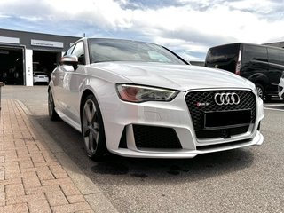 Audi RS 3 Sportback 2.5 TFSI quattro Pano ACC Fernlichtassistent RS Design Paket - bilder 2