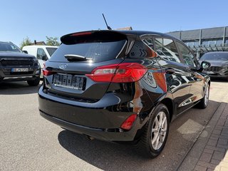 Ford Fiesta Titanium X/LED/ACC/Key-Free/Rfkamera - bilder 8