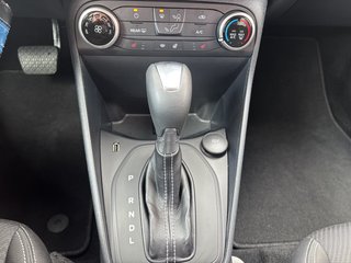 Ford Fiesta Cool & Connect /Automatik/Winter-Paket - bilder 3