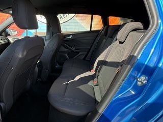 Ford Focus Turnier ST-Line /LED/Rfkamera/AHK abnehmbar - bilder 10