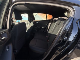 Ford Focus ST-Line X MHEV/Automatik/Panoschiebedach - bilder 9