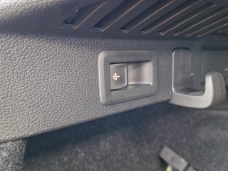 Skoda Kamiq 1.5 TSI Monte Carlo DSG / NAVI / AHK / PANORAMA - foto 10