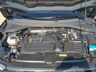 Volkswagen T-Roc 1.5 TSI Sport KLIMA / R-LINE / NAVI / ACC / KAMERA - foto 12