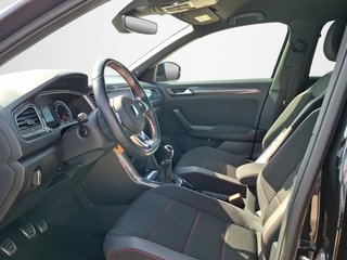 Volkswagen T-Roc 1.5 TSI Sport KLIMA / R-LINE / NAVI / ACC / KAMERA - foto 4