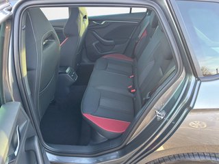 Skoda Kamiq 1.5 TSI Monte Carlo DSG / NAVI / LED / SITZHEIZUNG - bilder 5