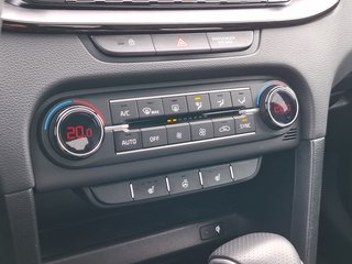 Kia XCeed 1.6 T-GDI GT Line AUTOMATIK / PANORAMA / NAVI / LED - foto 3