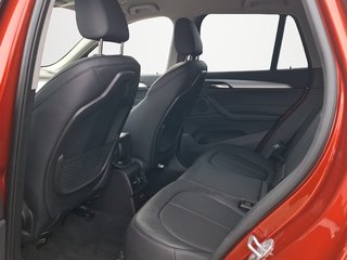 BMW X1 sDrive 20 i Advantage AUTOMATIK / LEDER / NAVI / SITZHEIZUNG - bilder 5