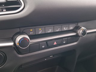 Mazda CX-30 AWD 2.0 KLIMA / ACC / NAVI / LED / ALU - foto 4