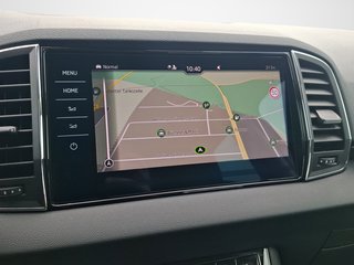 Skoda Karoq 1.5 TSI Selection DSG / ACC / AHK / ALCANTARA / NAVI - foto 8