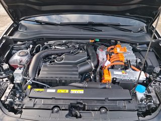 CUPRA Leon Sportstourer 1.5 e-HYBRID VZ DSG / AHK / SENNHEISER / NAVI - foto 7