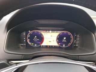 Skoda Karoq 1.5 TSI Sportline DSG / NAVI / KAMERA / MATRIX / ACC - bilder 2