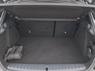 BMW 118 i Advantage AUTOMATIK / SITZHEIZUNG / NAVI / HARMAN-KARDON - bilder 6
