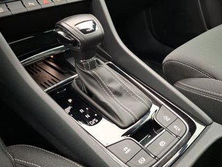 Skoda Karoq 2.0 TDI Sportline 4x4 DSG / AHK / PANORAMA / STHZG / CANTON - foto 3