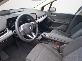 BMW 218 i Active Tourer AUTOMATIK / NAVI / LED / HEAD-UP / SITZHEIZUNG - bilder 4