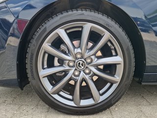 Mazda 3 Centre-Line 2.5 e-Skyactiv AUTOMATIK / NAVI / KAMERA - foto 13