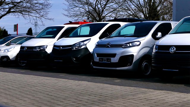 Franz Car Mobile - Transporter Händler in Appen-Etz bei Hamburg