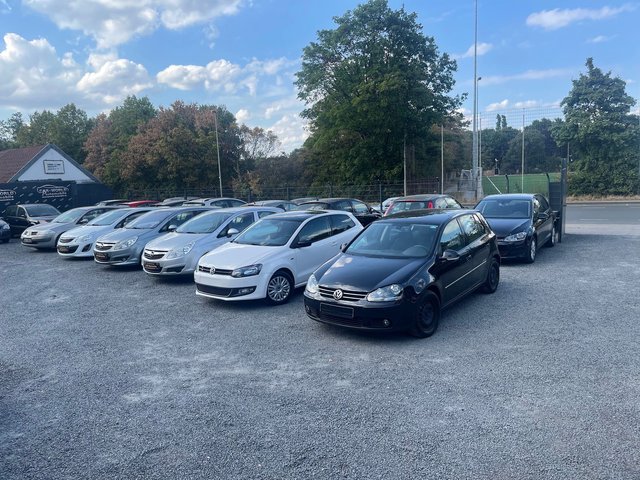 Car World Automobile | Gebrauchtwagen händler