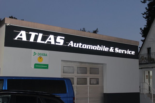 Bilder & Rundgang Atlas Automobile
