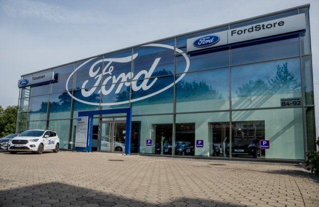 Ford Store · Autohaus Tobaben · Harburg