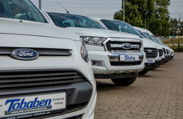 Ford Store · Autohaus Tobaben · Harburg