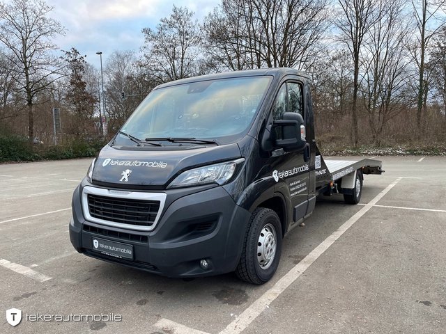 Peugeot Boxer HDi Autotransporter Used vehicle for sale | First registration 01/2022