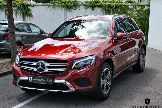 Mercedes-Benz GLC 220 d 4Matic Used vehicle for sale | First registration 12/2015