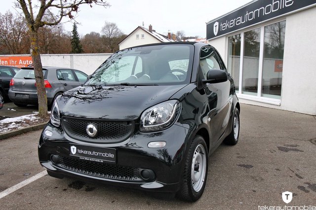 Smart fortwo coupe Basis Used vehicle for sale | First registration 12/2016