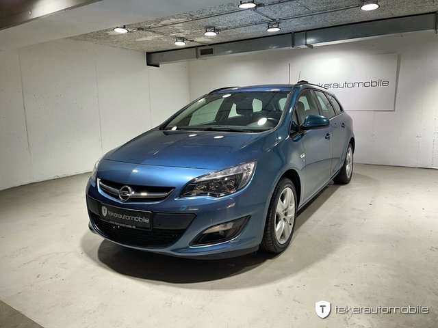 Opel Astra J Sports Tourer Energy Used vehicle for sale | First registration 06/2014