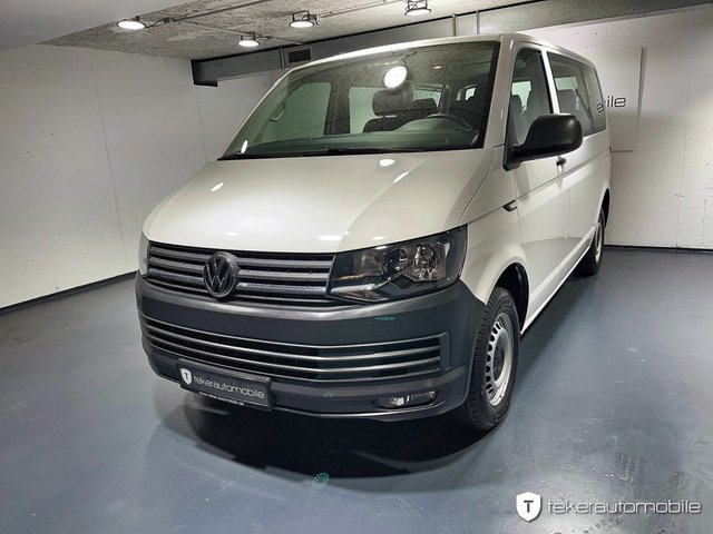 Volkswagen T6 Transporter Kombi 8 Sitze  Klimaanlage Used vehicle for sale | First registration 01/2019