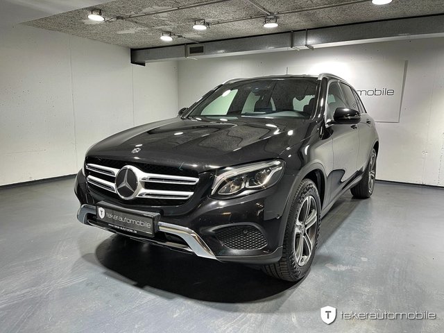Mercedes-Benz GLC 250 d 4Matic Offroad Stylingpaket Used vehicle for sale | First registration 01/2018