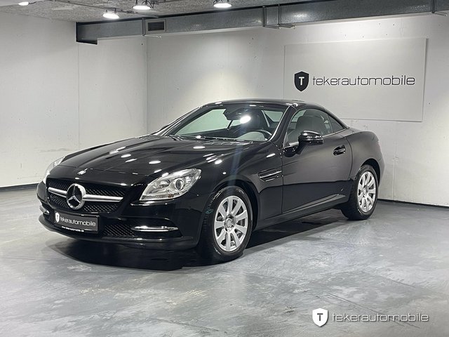 Mercedes-Benz SLK 200 *Automatik*Leder*Navigation* Used vehicle for sale | First registration 05/2012