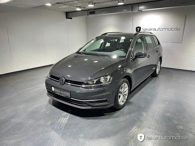 Volkswagen Golf VII 2.0 TDI Highline used buy in Nürtingen Price