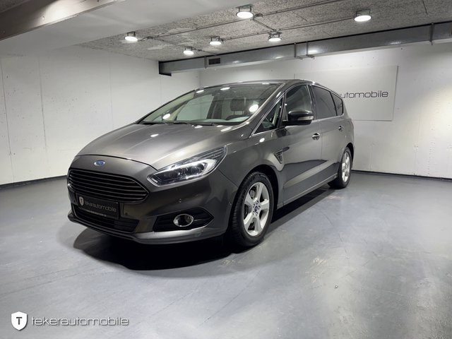 Ford S-MAX *Navi*Aut.*CarPlay*LED* Titanium Gebrauchtwagen Kaufen | EZ 12/2017