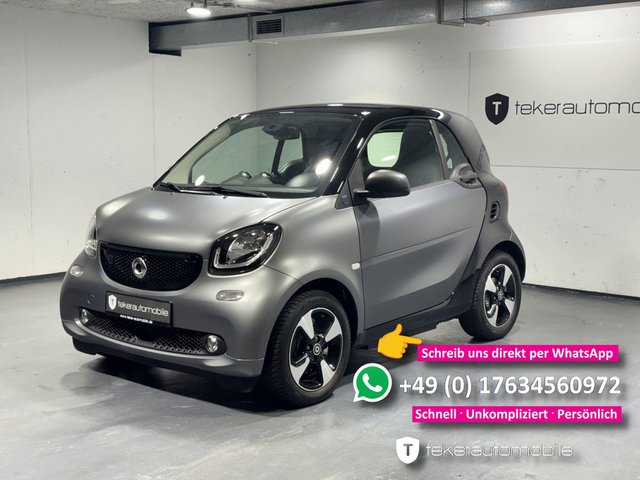 smart fortwo coupe EQ Pano Navi Kamera Used vehicle for sale | First registration 09/2019 | Price 9.990 €